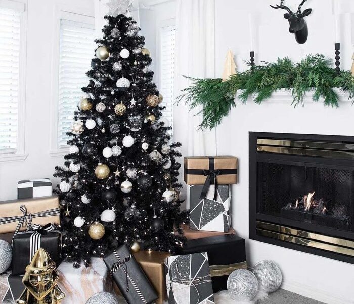 Black xmas tree decoration ideas