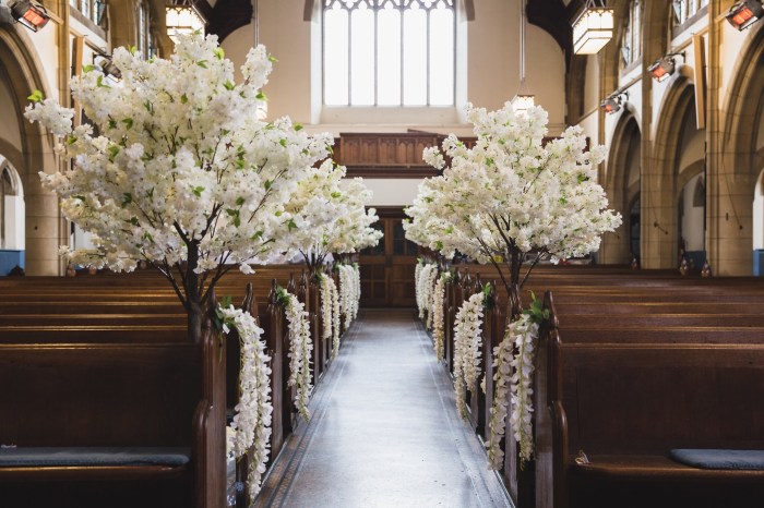 Cherry blossom tree for wedding decoration