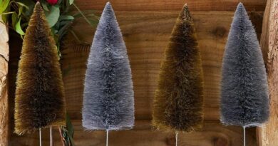 Brush tree table decoration