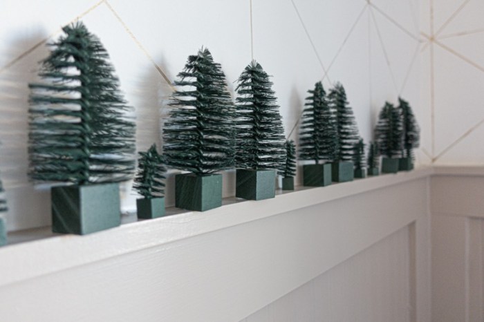 Bristle brush tree decoration ideas