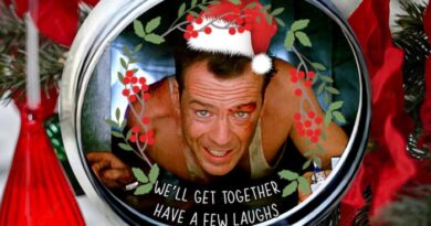 Bruce willis die hard christmas tree decoration