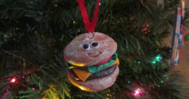 Burger christmas tree decoration